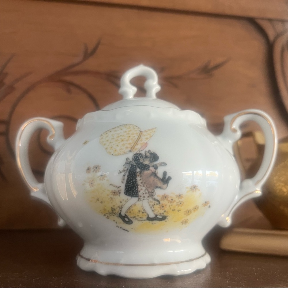 Holly Hobby Sugar Bowl